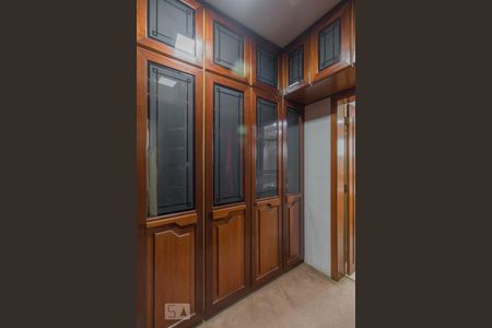 Closet Suite 1 de apartamento para alugar com 4 quartos, 280m² em Vila Zelina, São Paulo