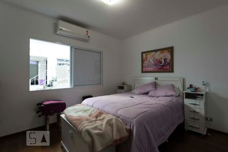 Casa à venda com 260m², 3 quartos e 2 vagasQuarto 3 - Suíte
