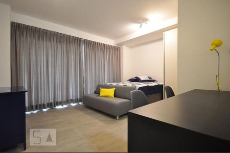 sala de kitnet/studio para alugar com 1 quarto, 41m² em Brooklin Paulista, São Paulo