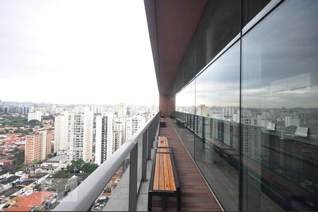 Studio para alugar com 41m², 1 quarto e 1 vagavaranda da piscina