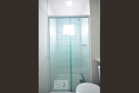 Apartamento à venda com 85m², 2 quartos e 2 vagasdetalhe do banheiro suíte 1