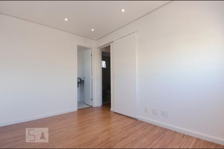 Suíte de apartamento à venda com 2 quartos, 65m² em Vila Ester (zona Norte), São Paulo