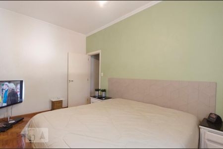 Casa à venda com 240m², 3 quartos e 1 vagaSuíte 3