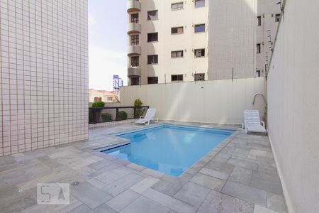 Apartamento à venda com 135m², 3 quartos e 3 vagas Apartamento à venda com 135m², 3 quartos e 3 vagasPiscina