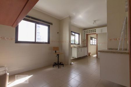 Apartamento à venda com 135m², 3 quartos e 3 vagas Apartamento à venda com 135m², 3 quartos e 3 vagasCozinha