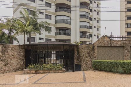 Apartamento à venda com 147m², 3 quartos e 3 vagasPortaria