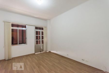 Apartamento à venda com 145m², 3 quartos e sem vaga Apartamento à venda com 145m², 3 quartos e sem vagaQuarto