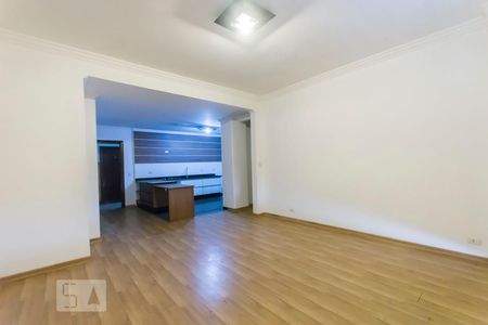 Apartamento à venda com 145m², 3 quartos e sem vaga Apartamento à venda com 145m², 3 quartos e sem vagaSala