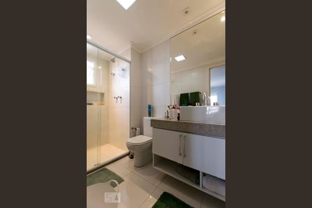 Apartamento para alugar com 130m², 3 quartos e 3 vagasQuarto 3 - Suíte/ Banheiro