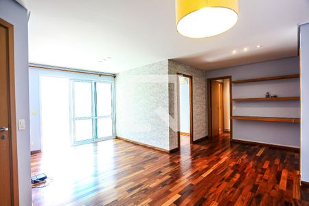 Sala de apartamento para alugar com 3 quartos, 102m² em Vila Suzana, São Paulo