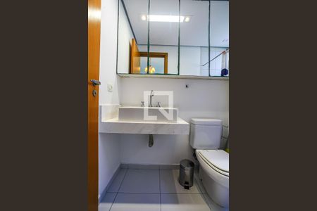 Apartamento para alugar com 102m², 3 quartos e 2 vagasSuíte 1 - Banheiro