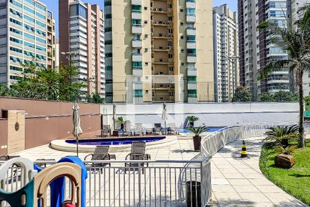 Apartamento para alugar com 102m², 3 quartos e 2 vagasÁrea Comum - Piscina