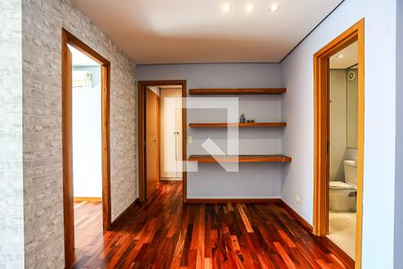 Sala de apartamento para alugar com 3 quartos, 102m² em Vila Suzana, São Paulo