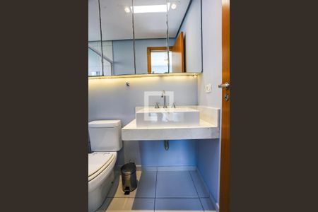 Apartamento para alugar com 102m², 3 quartos e 2 vagasSuíte 2 - Banheiro