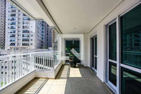Varanda de apartamento para alugar com 3 quartos, 102m² em Vila Suzana, São Paulo