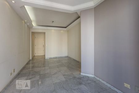 Sala de apartamento para alugar com 2 quartos, 70m² em Moema, São Paulo