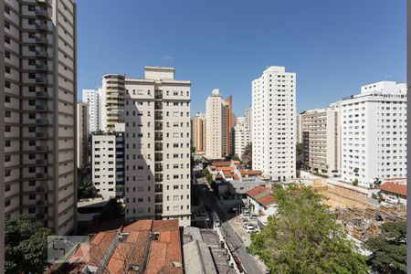 Vista de apartamento para alugar com 2 quartos, 70m² em Moema, São Paulo