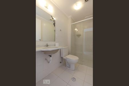 Banheiro de apartamento à venda com 2 quartos, 70m² em Jardim das Laranjeiras, São Paulo