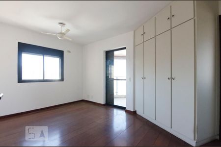 Apartamento à venda com 128m², 3 quartos e 2 vagasSuíte