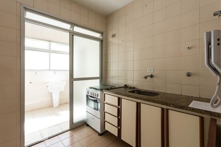 Apartamento à venda com 68m², 2 quartos e 1 vagaCozinha