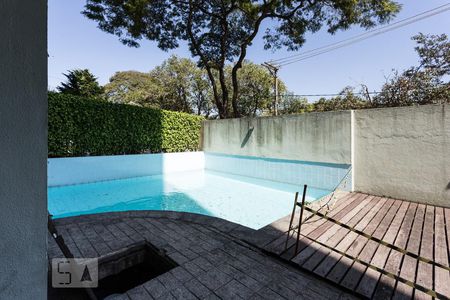 Apartamento à venda com 68m², 2 quartos e 1 vagaPiscina