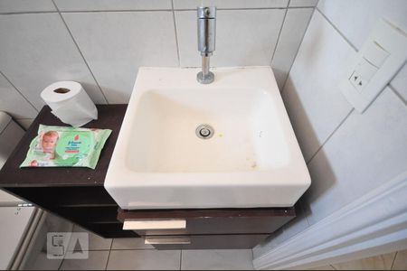 detalhe do banheiro 1 de apartamento para alugar com 2 quartos, 110m² em Jardim Colombo, São Paulo