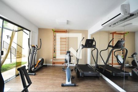 Apartamento à venda com 110m², 2 quartos e 2 vagas Apartamento à venda com 110m², 2 quartos e 2 vagasÁrea comum - Academia
