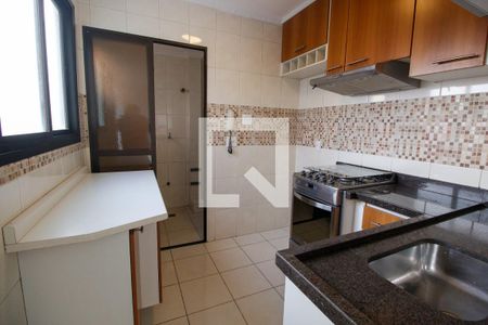 Apartamento à venda com 110m², 2 quartos e 2 vagasCozinha