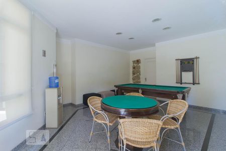 Apartamento para alugar com 120m², 3 quartos e 4 vagas Apartamento para alugar com 120m², 3 quartos e 4 vagasSalão de Jogos