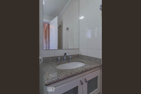 Apartamento para alugar com 120m², 3 quartos e 4 vagas Apartamento para alugar com 120m², 3 quartos e 4 vagasBanheiro Suite 3