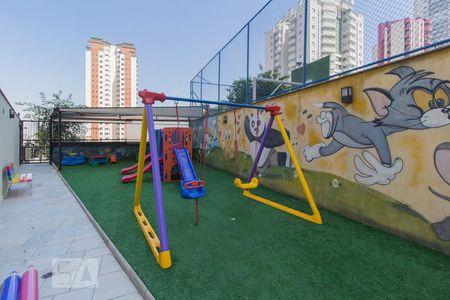 Apartamento para alugar com 120m², 3 quartos e 4 vagas Apartamento para alugar com 120m², 3 quartos e 4 vagasPlayground