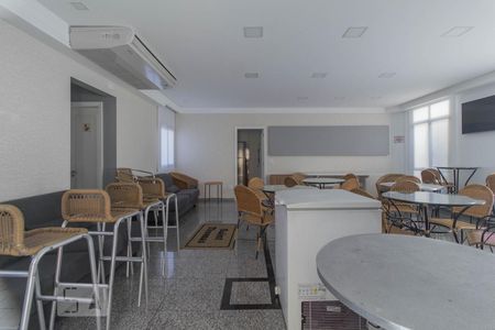 Apartamento para alugar com 120m², 3 quartos e 4 vagas Apartamento para alugar com 120m², 3 quartos e 4 vagasSalão de Festas