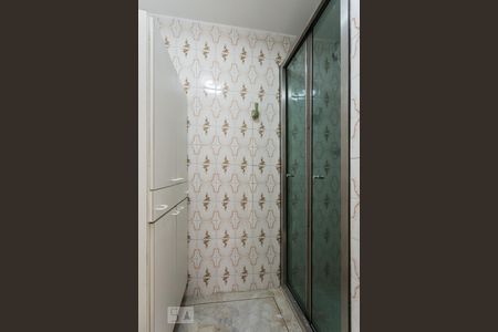 Banheiro de apartamento para alugar com 1 quarto, 37m² em Cambuci, São Paulo