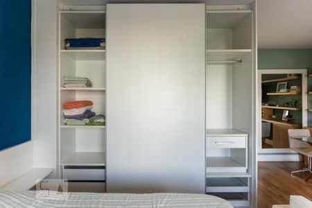 Sala - Quarto de kitnet/studio para alugar com 1 quarto, 50m² em Vila Nova Conceição, São Paulo