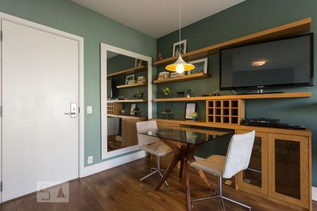 Sala - Quarto de kitnet/studio para alugar com 1 quarto, 50m² em Vila Nova Conceição, São Paulo