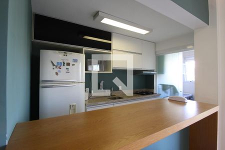 Cozinha e Área de Serviço de apartamento para alugar com 1 quarto, 50m² em Vila Nova Conceição, São Paulo