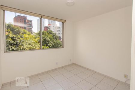 Suite de apartamento à venda com 1 quarto, 54m² em Vila Tramontano, São Paulo
