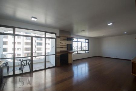 Apartamento para alugar com 270m², 4 quartos e 3 vagasSala