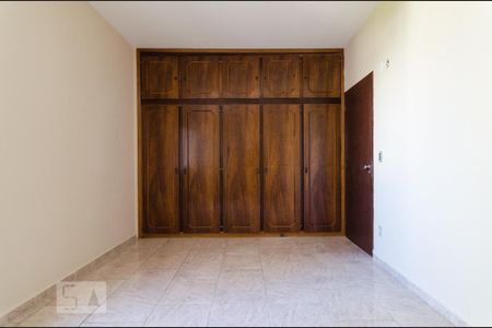Quarto 1 de apartamento à venda com 1 quarto, 50m² em Vila Itapura, Campinas