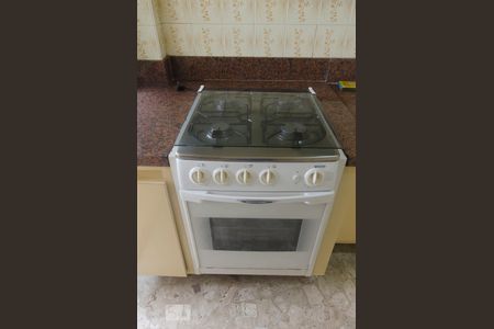 Apartamento à venda com 70m², 2 quartos e 1 vagaCozinha