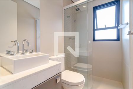 Apartamento para alugar com 70m², 2 quartos e 2 vagas Apartamento para alugar com 70m², 2 quartos e 2 vagasBanheiro