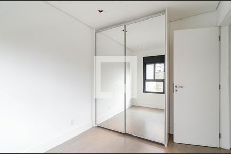 Apartamento para alugar com 70m², 2 quartos e 2 vagas Apartamento para alugar com 70m², 2 quartos e 2 vagasQuarto