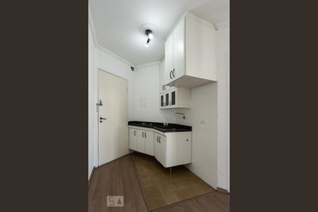 Cozinha de kitnet/studio à venda com 1 quarto, 36m² em Bela Vista, São Paulo