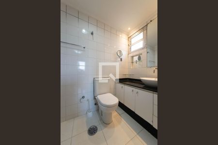 Apartamento à venda com 92m², 3 quartos e 1 vaga Apartamento à venda com 92m², 3 quartos e 1 vagaBanheiro da Suíte