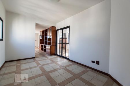 Apartamento para alugar com 310m², 5 quartos e 2 vagas Apartamento para alugar com 310m², 5 quartos e 2 vagasSala 2 (Cobertura)
