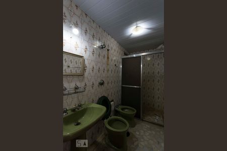 Banheiro de apartamento para alugar com 2 quartos, 67m² em Saúde, São Paulo