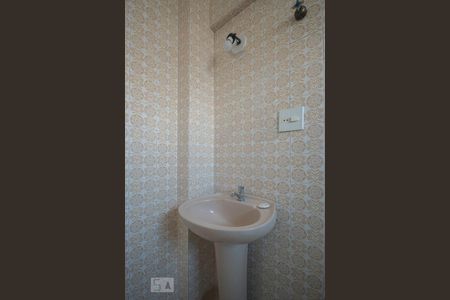 Banheiro de apartamento para alugar com 1 quarto, 59m² em Santo Amaro, São Paulo