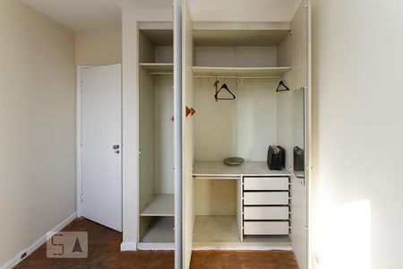 Quarto 01 de apartamento para alugar com 3 quartos, 125m² em Parque São Jorge, São Paulo