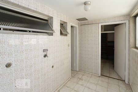Apartamento para alugar com 125m², 3 quartos e 1 vaga Apartamento para alugar com 125m², 3 quartos e 1 vagaÁrea de Serviço