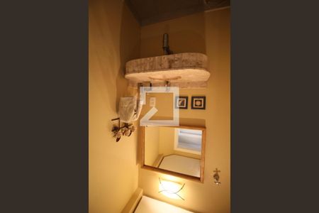 Lavabo de apartamento à venda com 4 quartos, 243m² em Jardim Vitória Régia, São Paulo